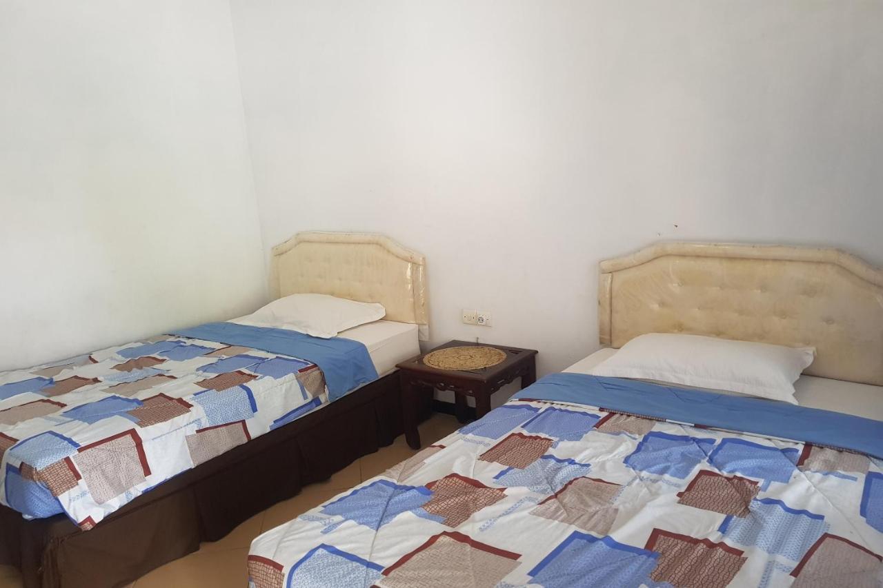 Oyo 2671 Wisma Djaja Syariah Bojonegoro Екстер'єр фото